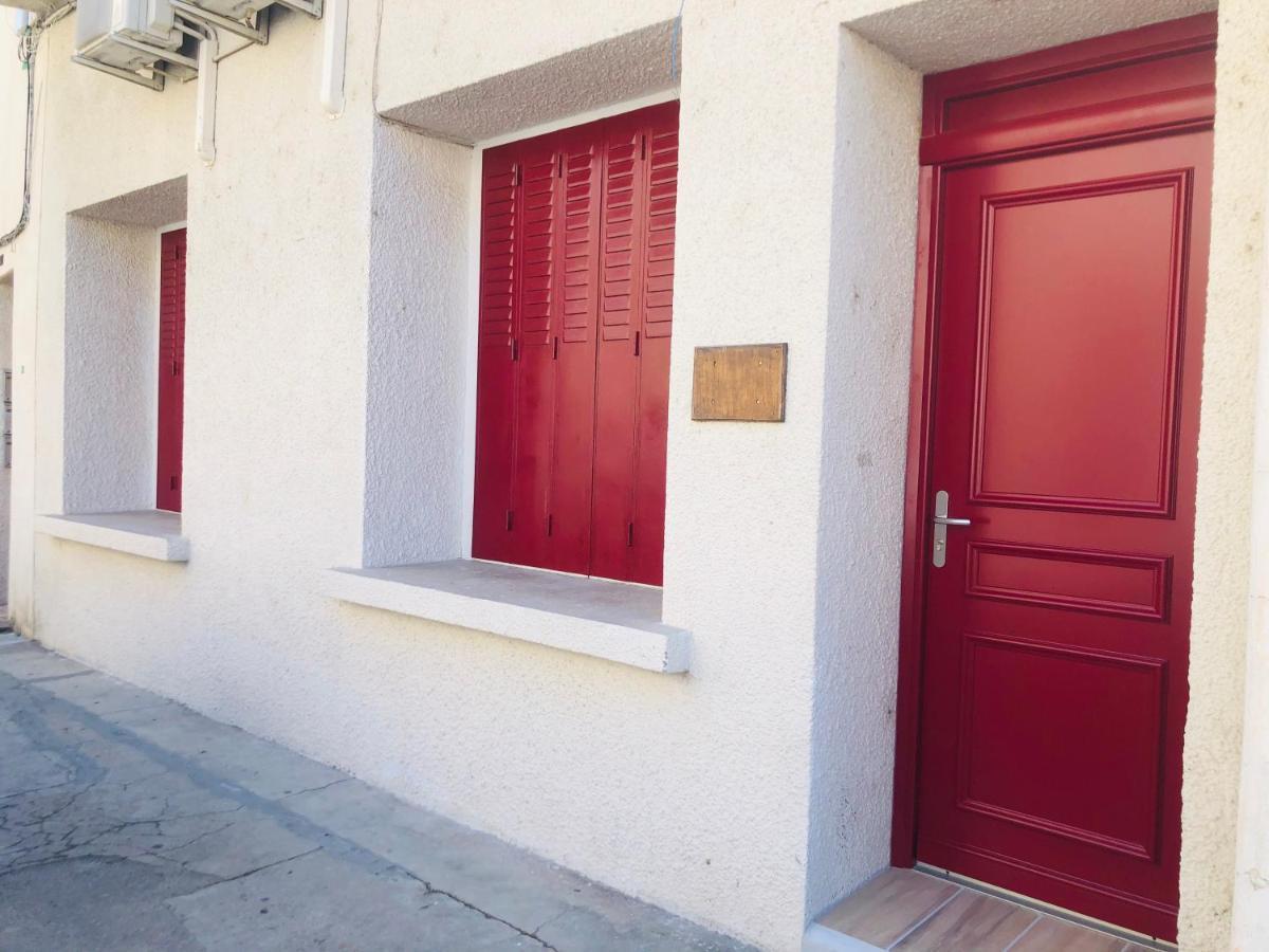 Les Volets Rouges Διαμέρισμα Cavaillon Εξωτερικό φωτογραφία